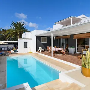  Villa Golf Lanzarote Spain